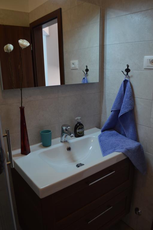Apartment Bozac Ρόβινι Εξωτερικό φωτογραφία