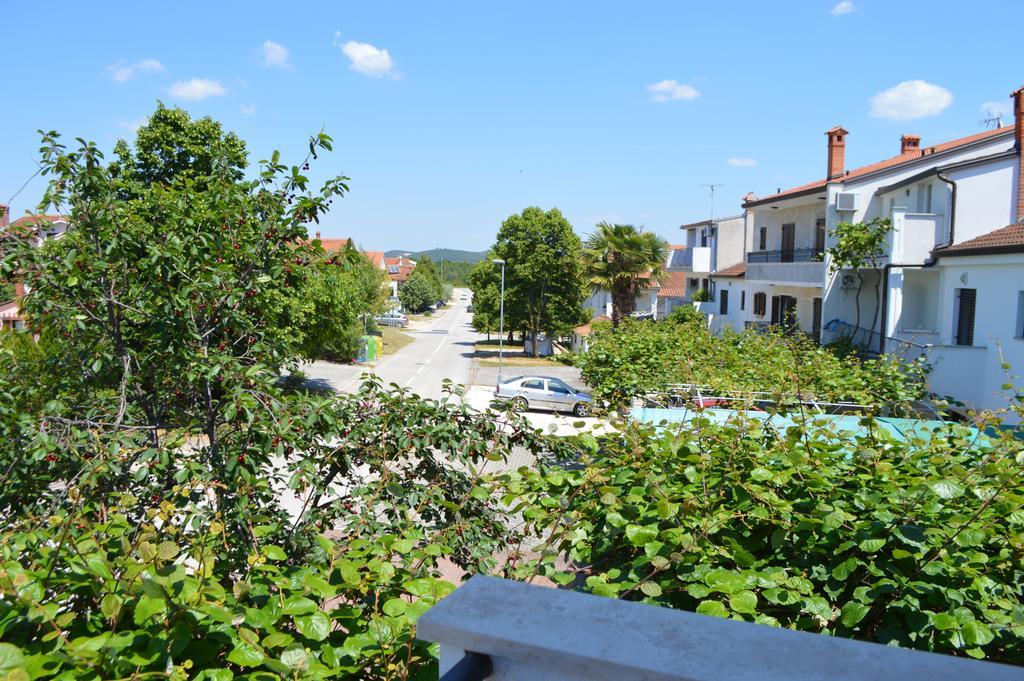 Apartment Bozac Ρόβινι Εξωτερικό φωτογραφία
